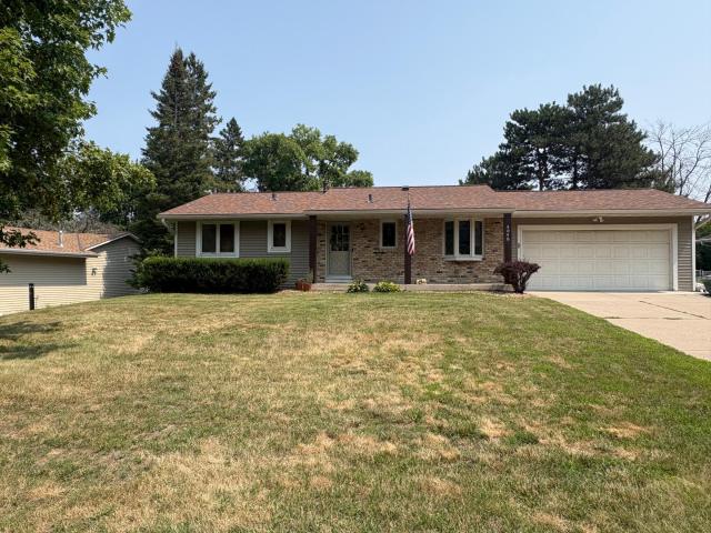 4040 Nathan Lane N Plymouth MN 55441 - MLS# 7125814