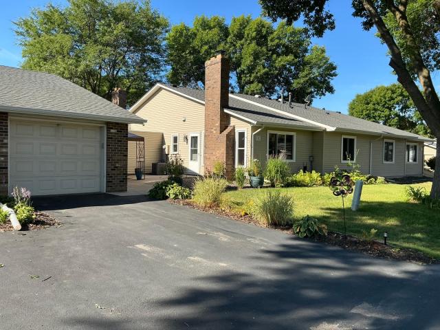 9362 Ranchview Lane N Maple Grove MN 55369 - MLS# 7125848