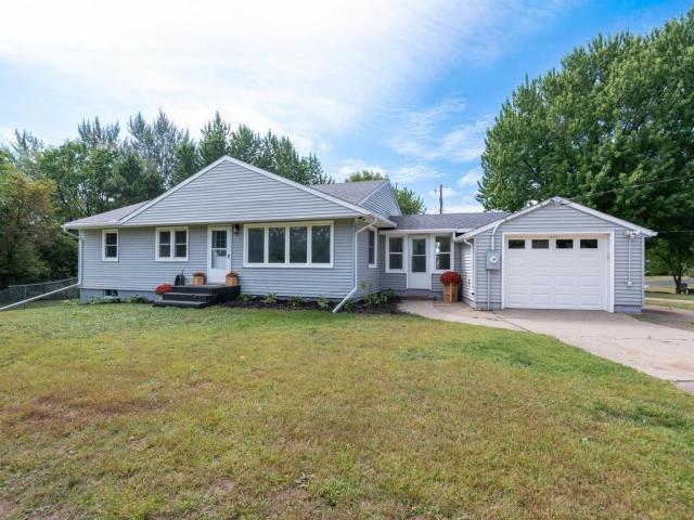 125 Elm Drive Carver MN 55315 - MLS# 7125885