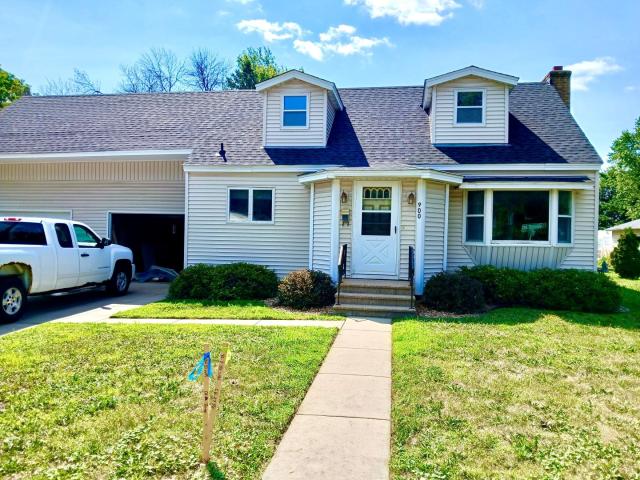 900 2nd Street Farmington MN 55024 - MLS# 7125894