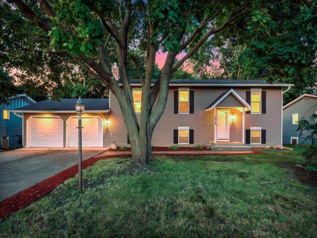 1212 3rd Avenue NE Buffalo MN 55313 - MLS# 7125927