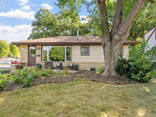 12611 Monterey Avenue S Savage MN 55378 - MLS# 7126110