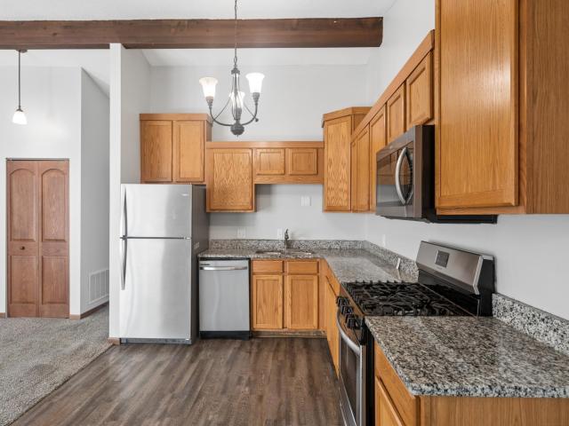 6371 Aspenwood Plaza Woodbury MN 55125 - MLS# 7126219