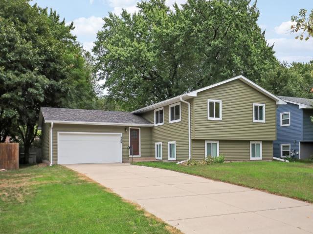 5616 Perry Avenue N Crystal MN 55429 - MLS# 7126383