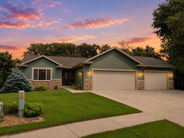 2823 Dunlap Lane SE Rochester MN 55904 - MLS# 7126456