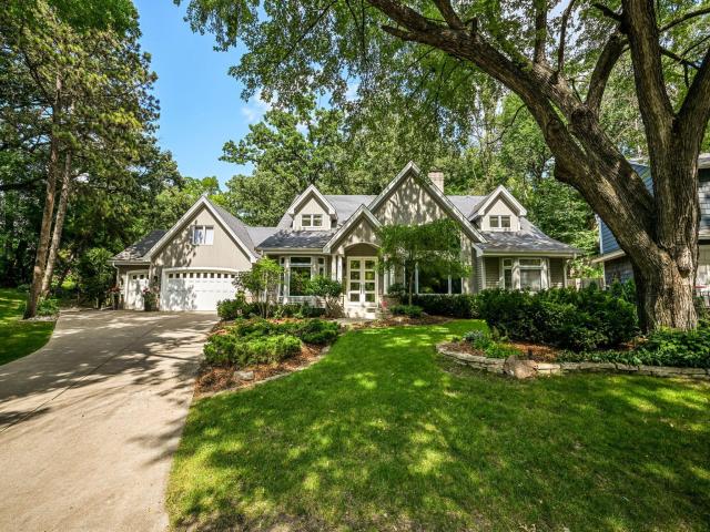 4541 Meadow Road Edina MN 55424 - MLS# 7126679