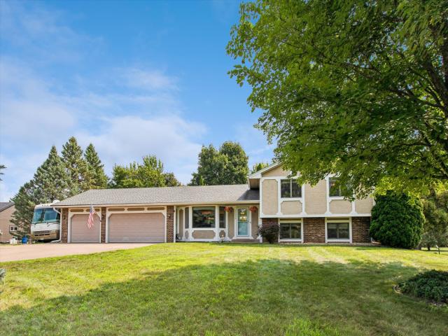12313 Europa Avenue N White Bear Lake MN 55110 - MLS# 7126826
