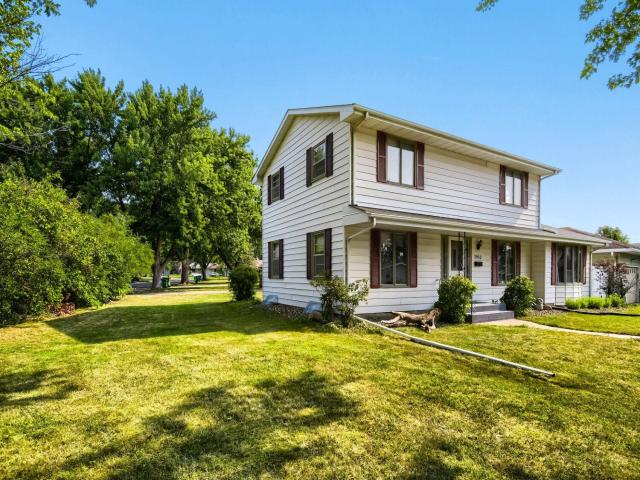 7932 38 1/2 Avenue N New Hope MN 55427 - MLS# 7126919