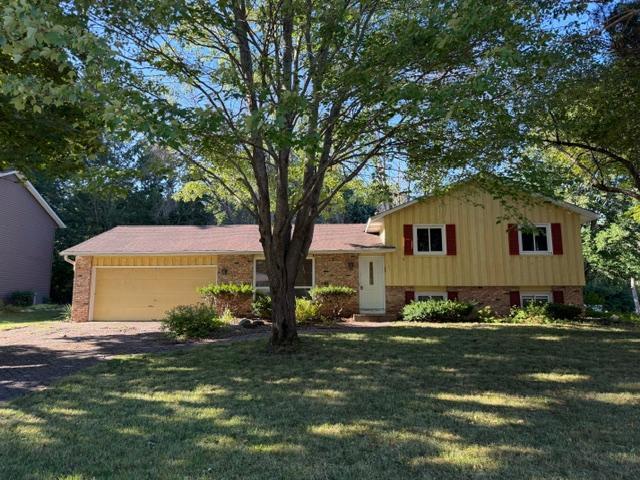 2527 Interlachen Drive Stillwater MN 55082 - MLS# 7127089