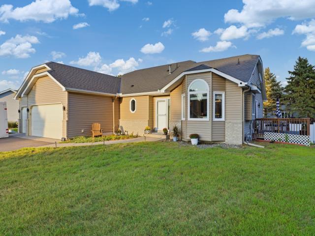 11561 Butternut Street NW Coon Rapids MN 55448 - MLS# 7127206