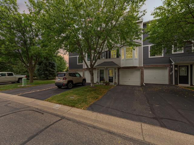 15549 Flyboat Lane Unit 63 Apple Valley MN 55124 - MLS# 7127292