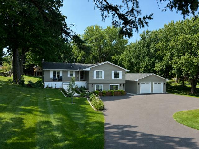 8605 Maple Grove Parkway N Maple Grove MN 55311 - MLS# 7127320