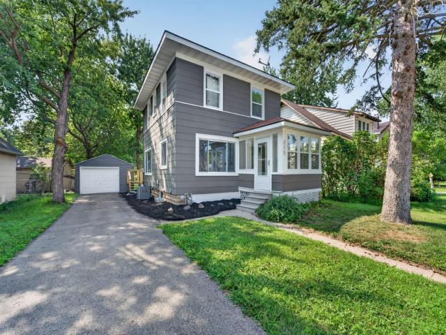 215 9th Avenue NE Rochester MN 55906 - MLS# 7127444