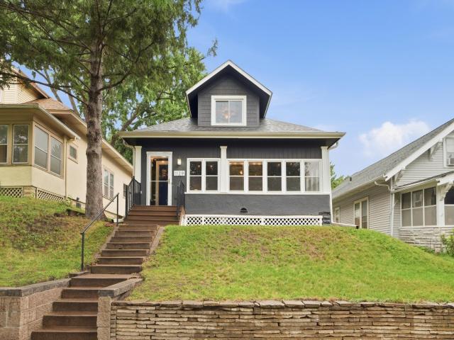 1129 Edmund Avenue Saint Paul MN 55104 - MLS# 7127451