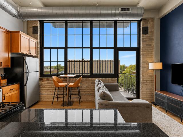 1901 E Hennepin Avenue Unit 306 Minneapolis MN 55413 - MLS# 7127547