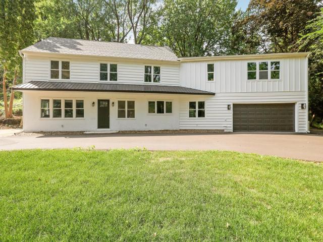 5111 Colonial Drive Golden Valley MN 55416 - MLS# 7127644