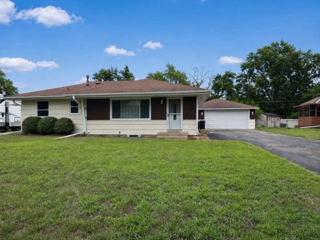 11219 Bittersweet Street NW Coon Rapids MN 55433 - MLS# 7127902
