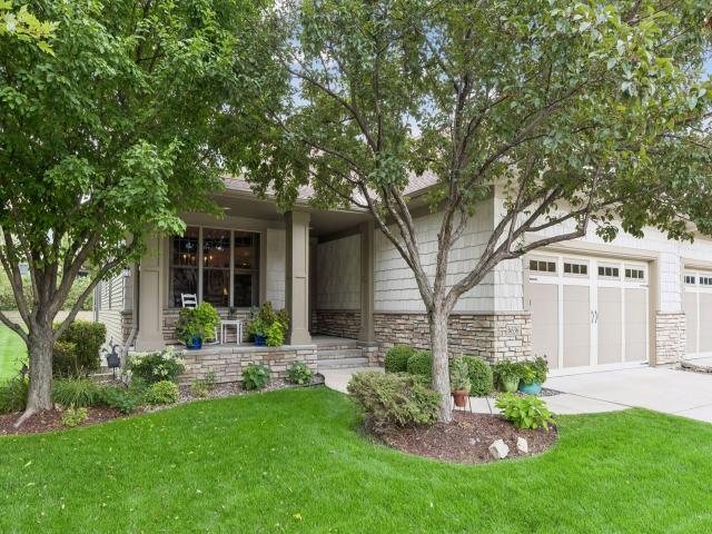 8636 Lake Riley Drive Chanhassen MN 55317 - MLS# 7127971