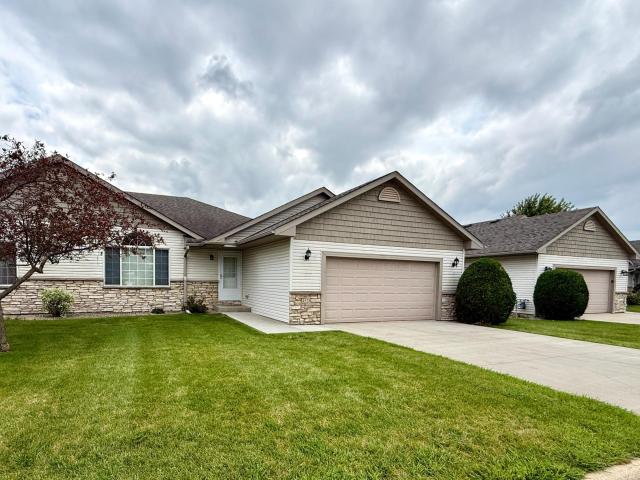 4528 Prairie View Place NW Rochester MN 55901 - MLS# 7127980