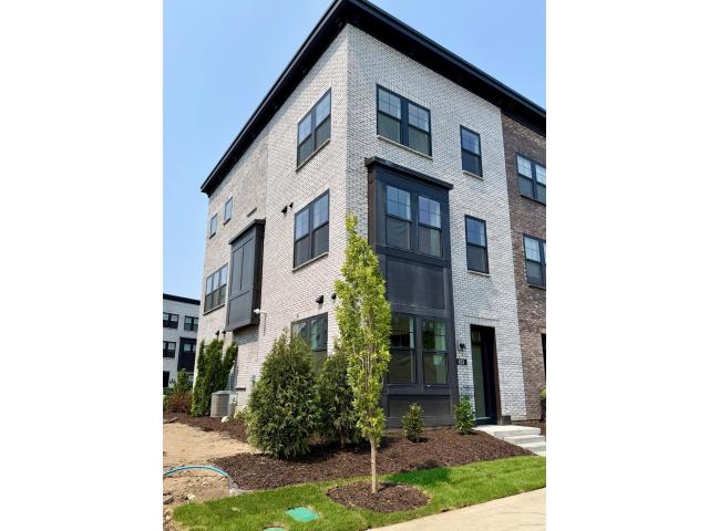 851 Mount Curve Saint Paul MN 55116 - MLS# 7128010