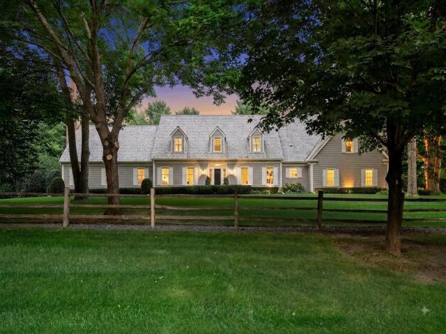 235 Hollander Road Wayzata MN 55391 - MLS# 7128022