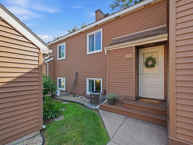 2313 Territorial Road Saint Paul MN 55114 - MLS# 7128073