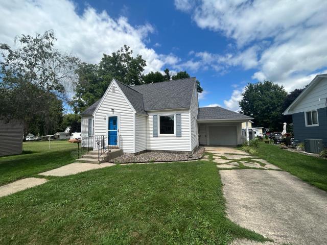 370 E 5th Street Zumbrota MN 55992 - MLS# 7128175