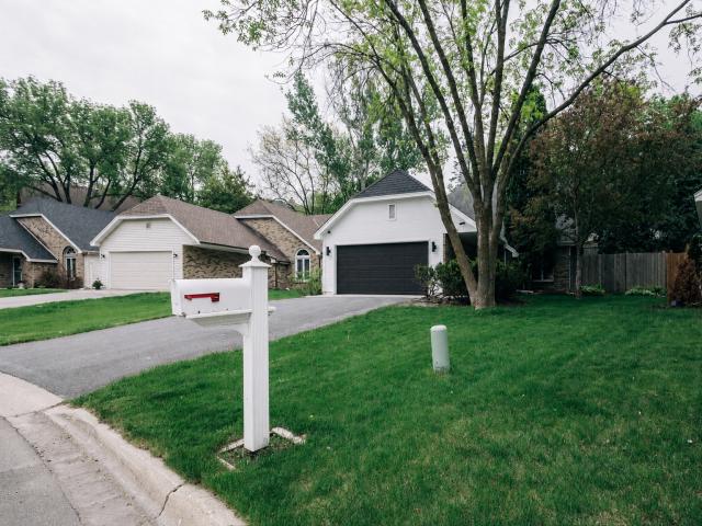 18701 Clear View Drive Minnetonka MN 55345 - MLS# 7128267
