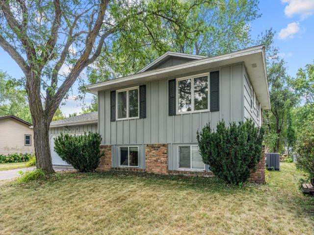 16515 Frazer Way W Rosemount MN 55068 - MLS# 7128288