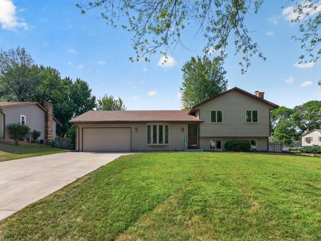 8305 69th Street S Cottage Grove MN 55016 - MLS# 7128319