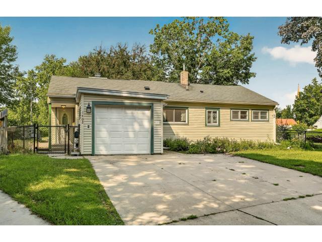 1402 Damon Court SE Rochester MN 55904 - MLS# 7128381