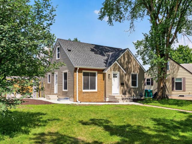 2930 Texa Tonka Avenue Minneapolis MN 55426 - MLS# 7128392