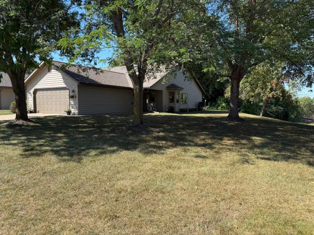 657 Hi Park Avenue Red Wing MN 55066 - MLS# 7128595