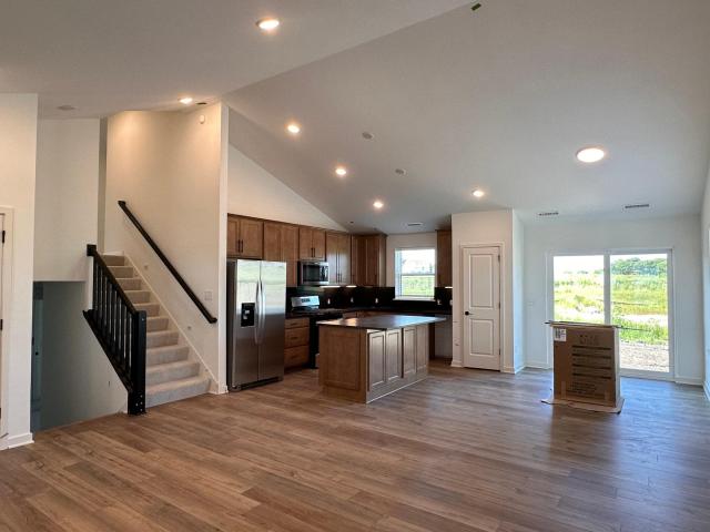 1652 Lund Way Shakopee MN 55379 - MLS# 7128616