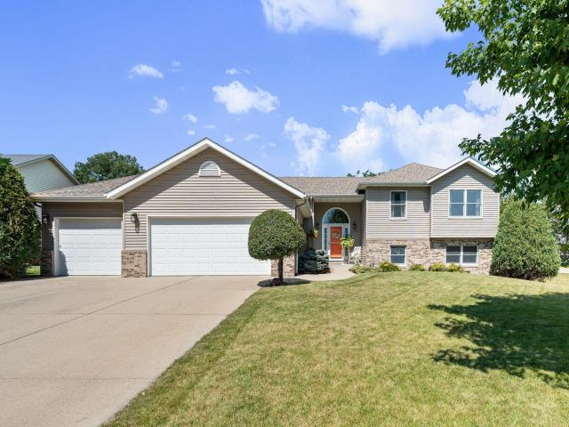 2180 Sunflower Lane Owatonna MN 55060 - MLS# 7128799