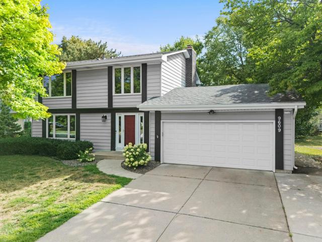 9609 Utica Road Bloomington MN 55437 - MLS# 7128813