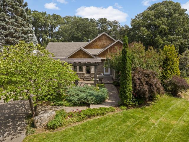 1616 Mississippi River Boulevard S Saint Paul MN 55116 - MLS# 7129283