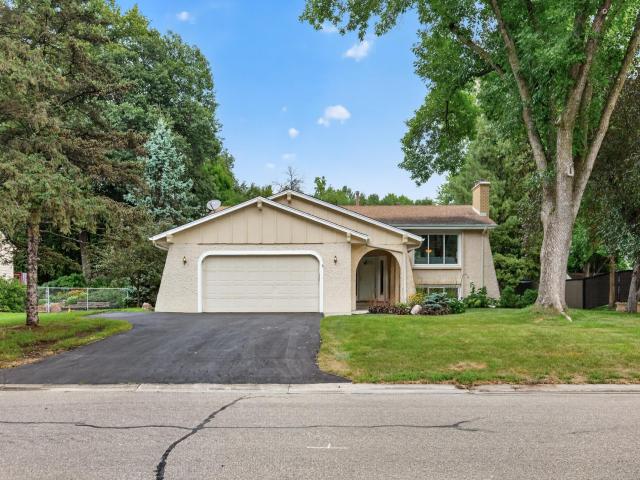 18420 33rd Avenue N Plymouth MN 55447 - MLS# 7129686
