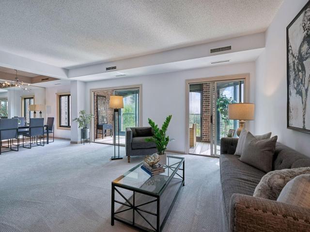 1235 Yale Place Unit 709 Minneapolis MN 55403 - MLS# 7129709