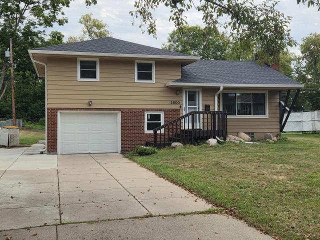 2800 Quebec Avenue N Minneapolis MN 55427 - MLS# 7129734
