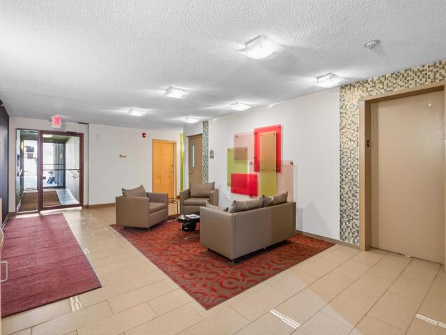 4820 Park Commons Drive Unit 138 Saint Louis Park MN 55416 - MLS# 7129805