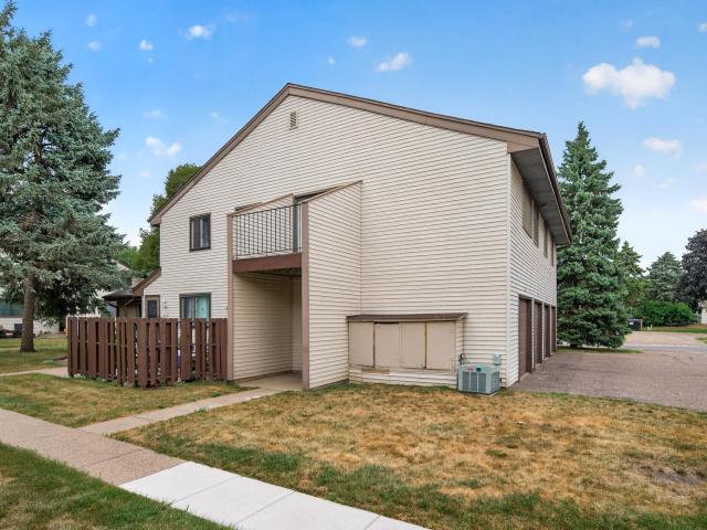 6133 72nd Lane N Brooklyn Park MN 55429 - MLS# 7129896
