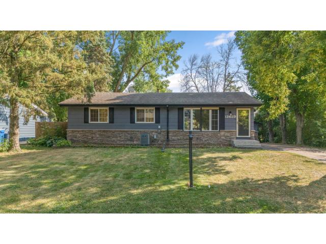 13629 Nagell Circle Maple Grove MN 55311 - MLS# 7130472