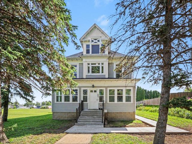 501 Forest Street Kenyon MN 55946 - MLS# 7130499