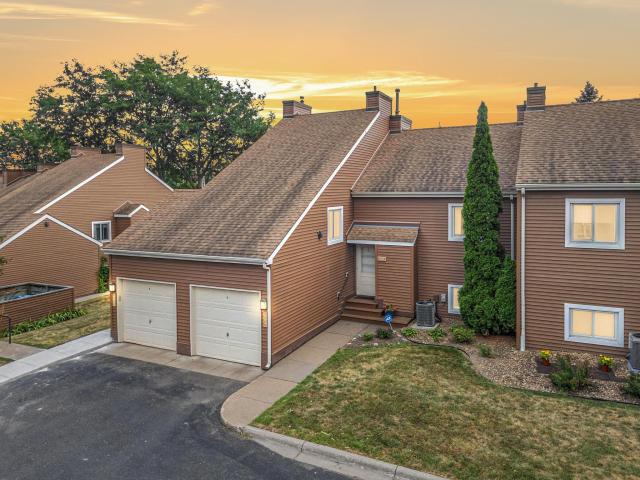 804 Seal Street Saint Paul MN 55114 - MLS# 7130657