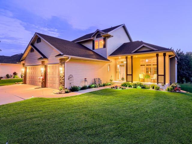 2040 Staghorn Drive Shakopee MN 55379 - MLS# 7130784