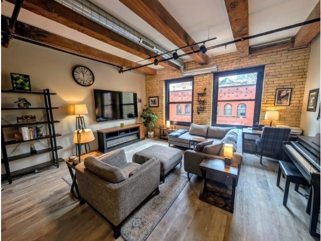 406 Wacouta Street Unit 409 Saint Paul MN 55101 - MLS# 7130931