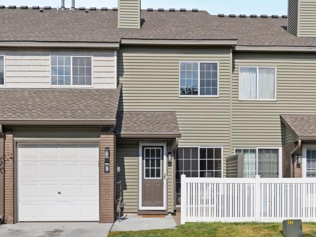 9925 Russell Avenue N Unit 9 Brooklyn Park MN 55444 - MLS# 7131330