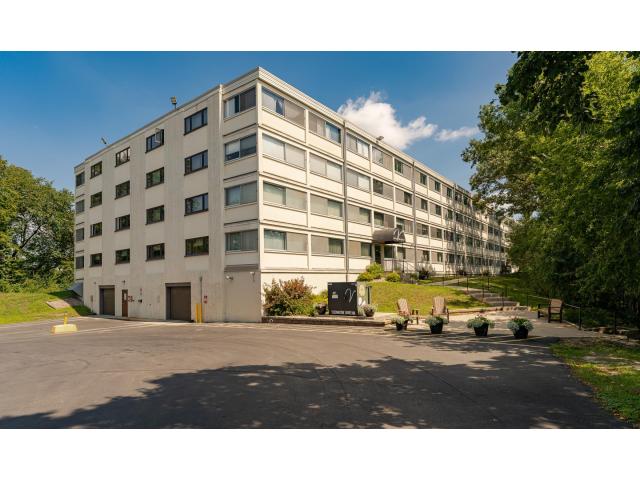 2100 Valkyrie Drive NW Unit 301 Rochester MN 55901 - MLS# 7131448
