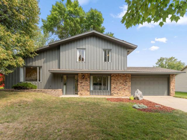 6359 131st Street Court Apple Valley MN 55124 - MLS# 7131659